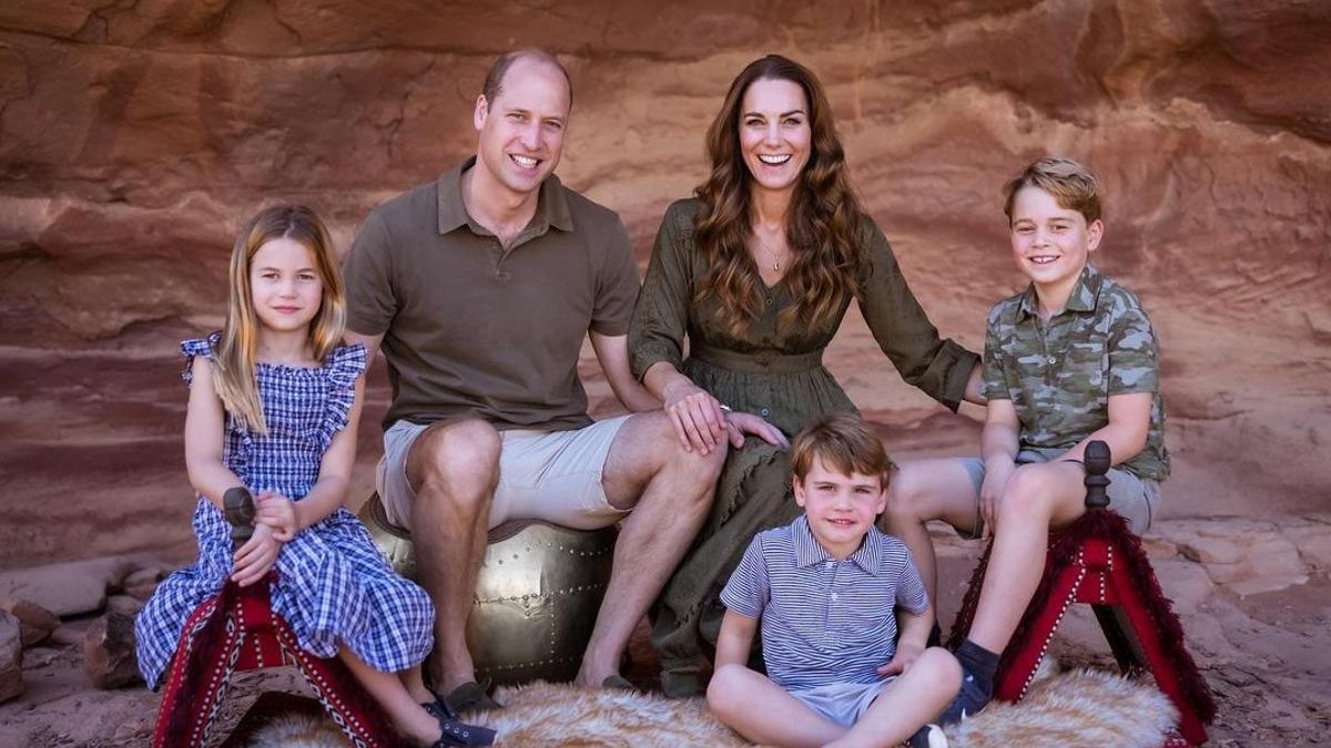 Príncipe William e filhos estavam de férias na Jordânia quando a foto foi tirada - Reprodução/ Instagram/ @dukeandduchessofcambridge