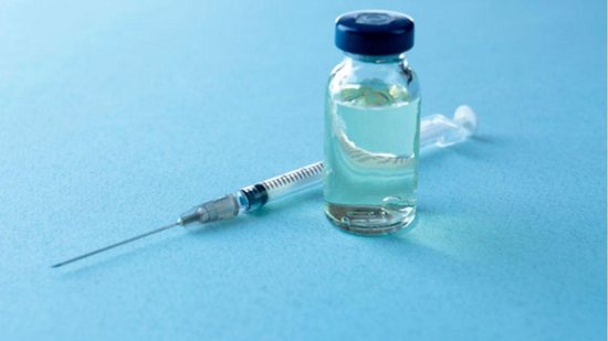 Informações sobre vacinação são exibidas durante pesquisas no Google - Getty Images