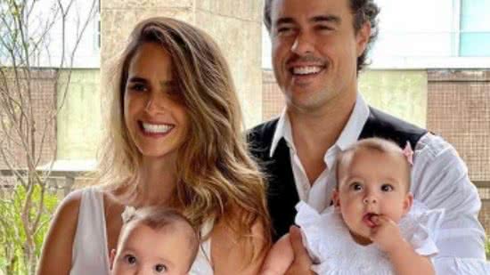 Marcella Fogaça e Joaquim Lopes comemoram 1 ano das filhas gêmeas - reprodução Instagram