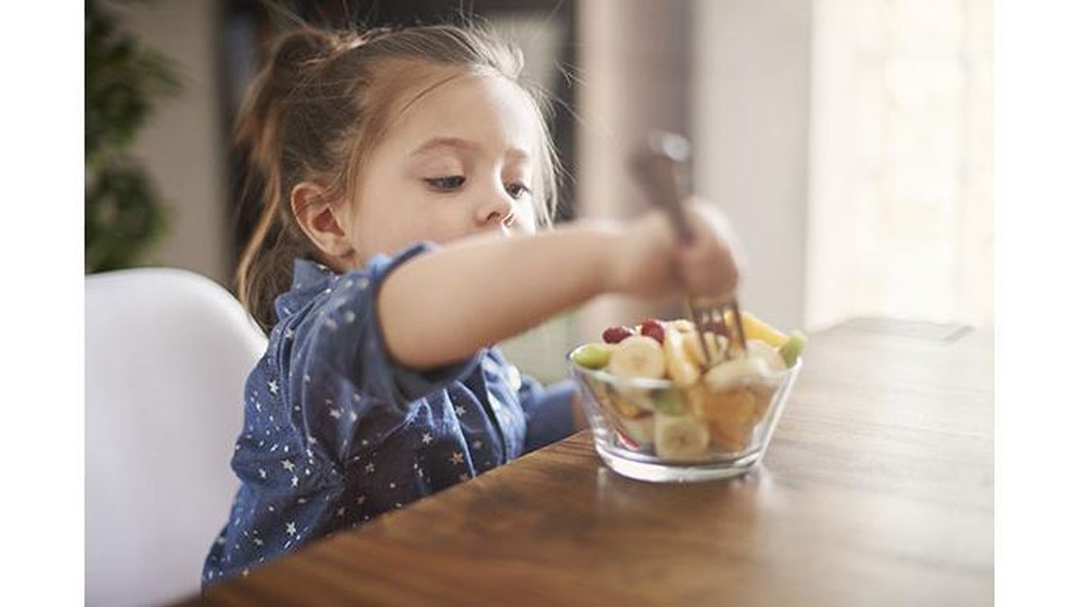 Por que seu filho está sempre com fome? - Shutterstock