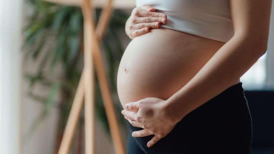 Mulher que está grávida do sétimo bebê é criticada por ter muitos filhos - Getty Images