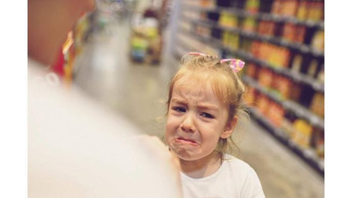 Bater, xingar ou gritar com as crianças, faz com que os hormônios do estresse aumentem - Getty Images