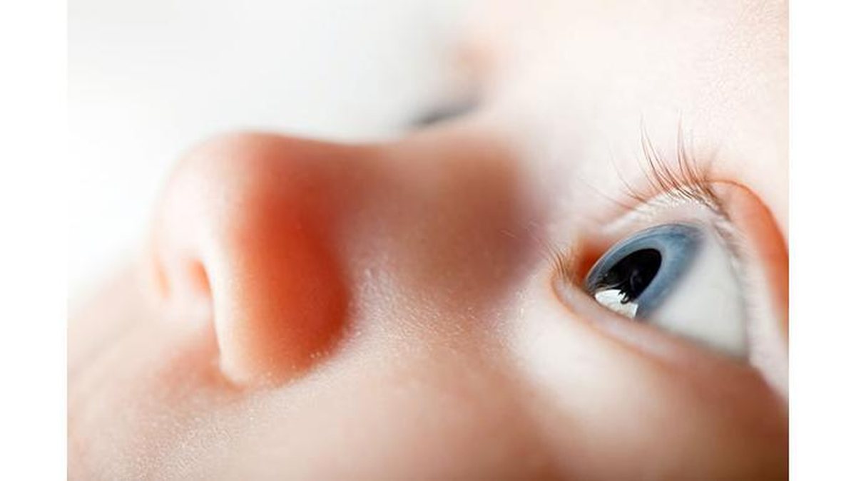 Os bebês nascem, geralmente, com olhos claros - Shutterstock