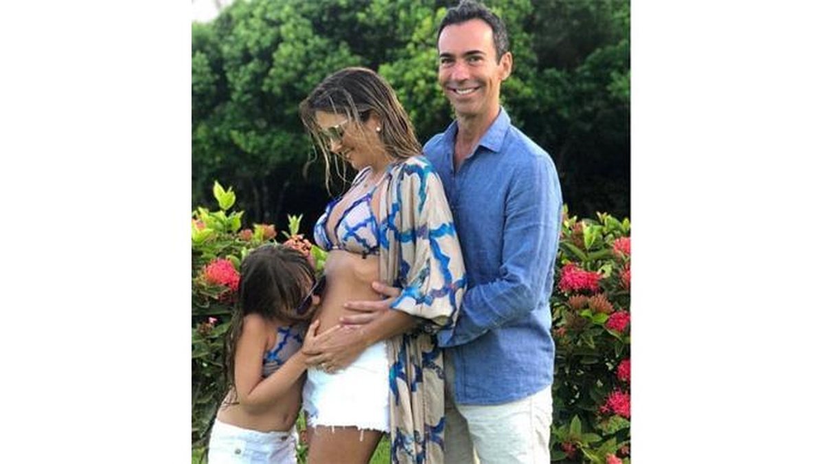 Ticiane Pinheiro é casada com o jornalista Cesar Tralli. - Reprodução / Instagram @ticipinheiro