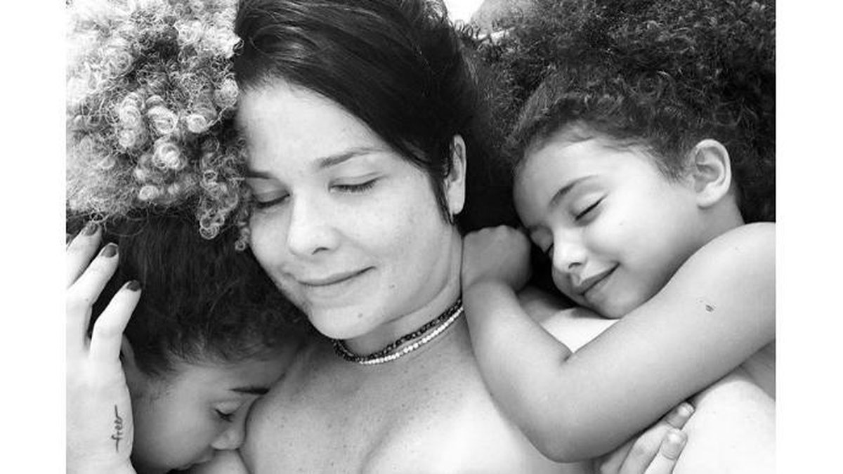 Samara Felippo é mãe de duas meninas de seu relacionamento anterior - reprodução/Instagram