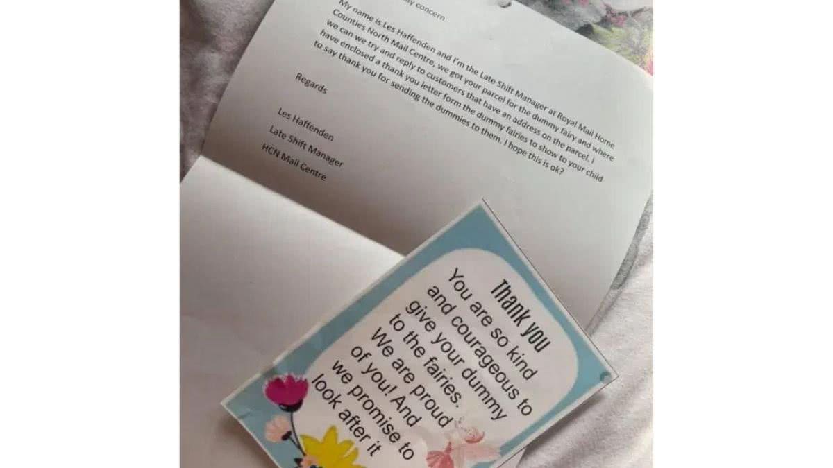 Garota recebe bilhete cheio de amor após doar roupas para ‘fadas' - Getty Images