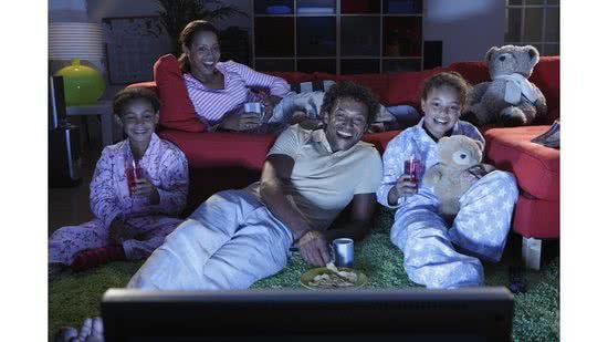 Pijamas: modelos infantis, para pais e mães com descontos especiais - iStock