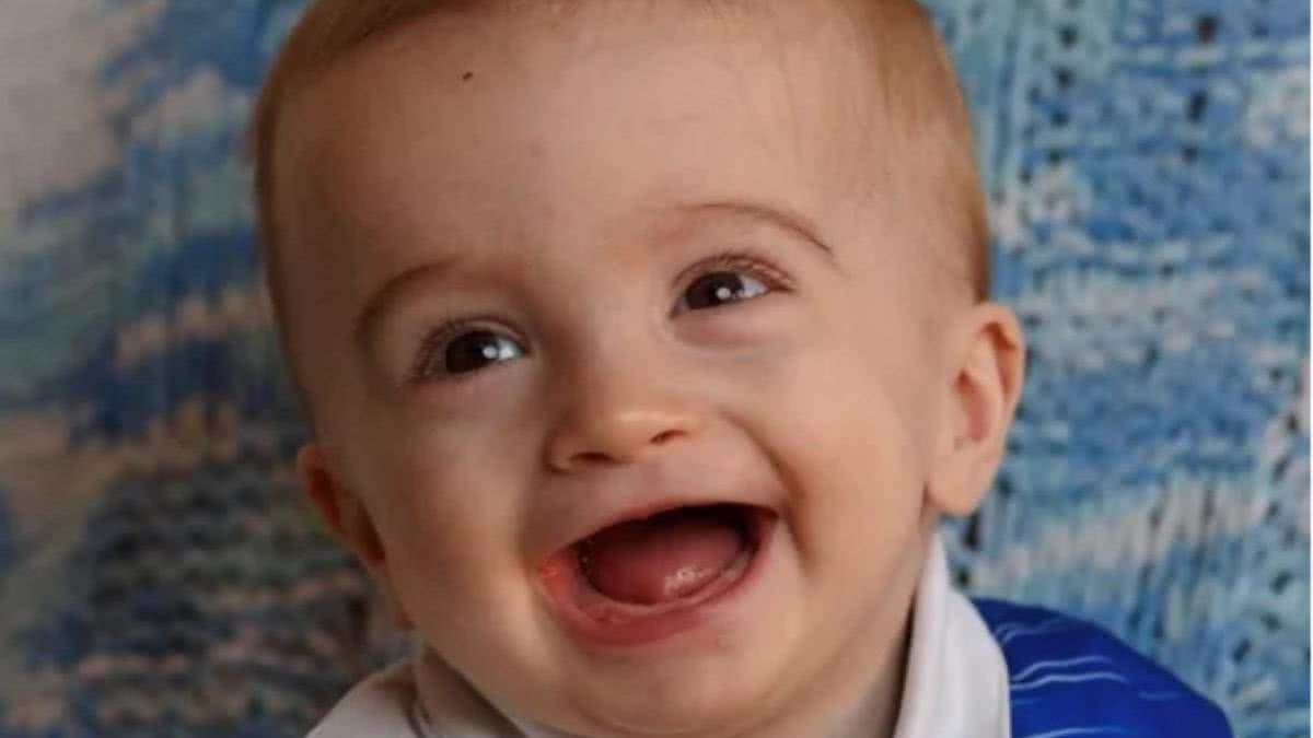 Ele sorriu logo quando voltou do coma - Reprodução / CNN