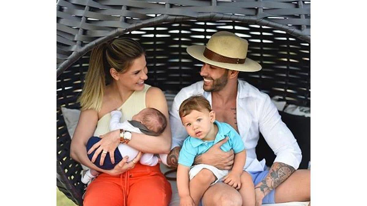 Andressa Suita e Gusttavo Lima são pais de Samuel e Gabriel - Reprodução/Instagram @andressasuita