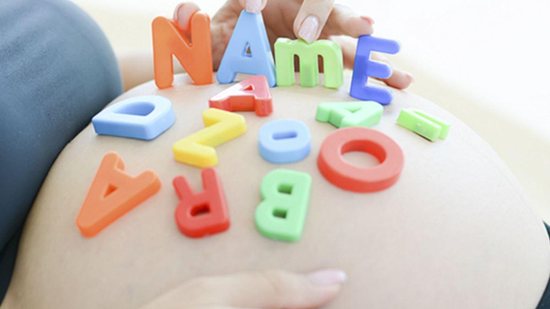 A grávida está muito indecisa sobre o nome que a filha terá - Reprodução/Getty Images