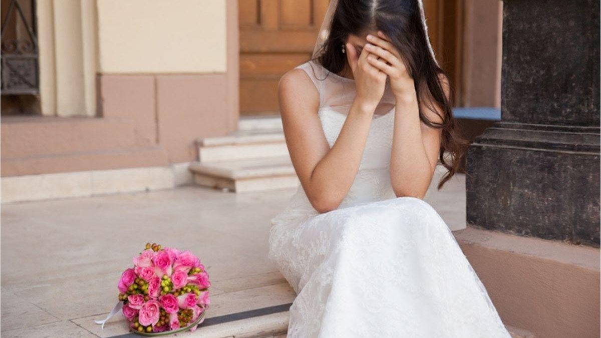 A noiva ficou furiosa com a irmã, por ela ter escolhido o mesmo local de casamento - Reprodução/ Getty Images