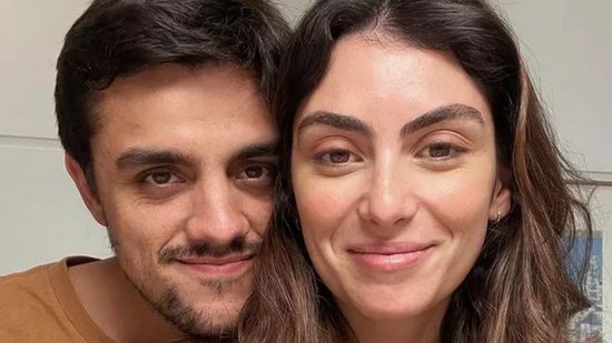 Felipe Simas é casado com Mariana Uhlmann desde 2016 - Reprodução / Instagram / @suhlmannmariana