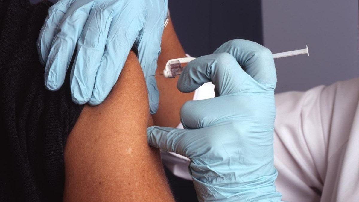O mundo espera a liberação da vacina - Getty Images